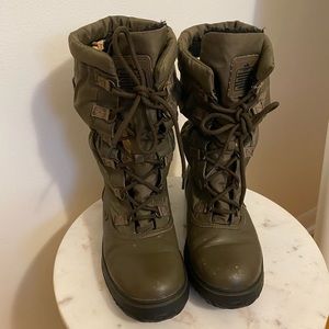 Coach Winter Boots Green Women’s Size 9